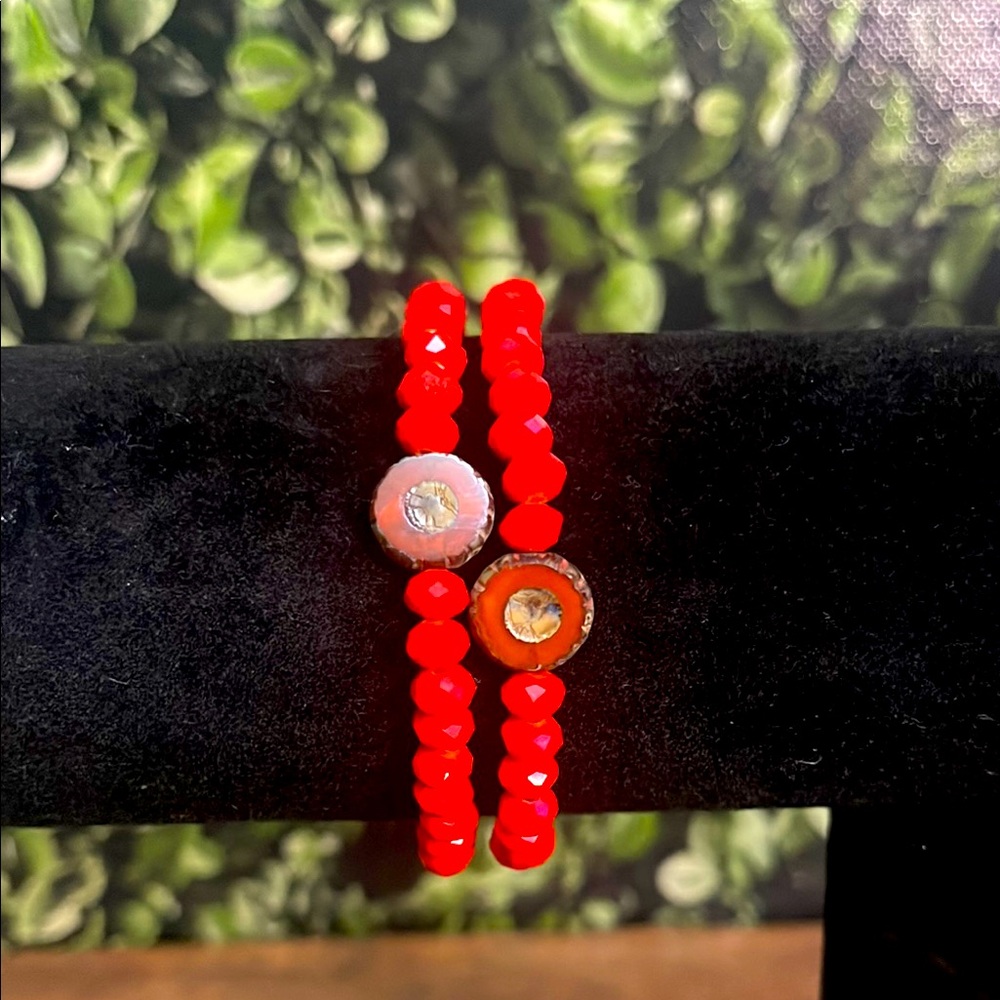 Red Beaded Bracelet Set w/ Unique Center Stone Detail